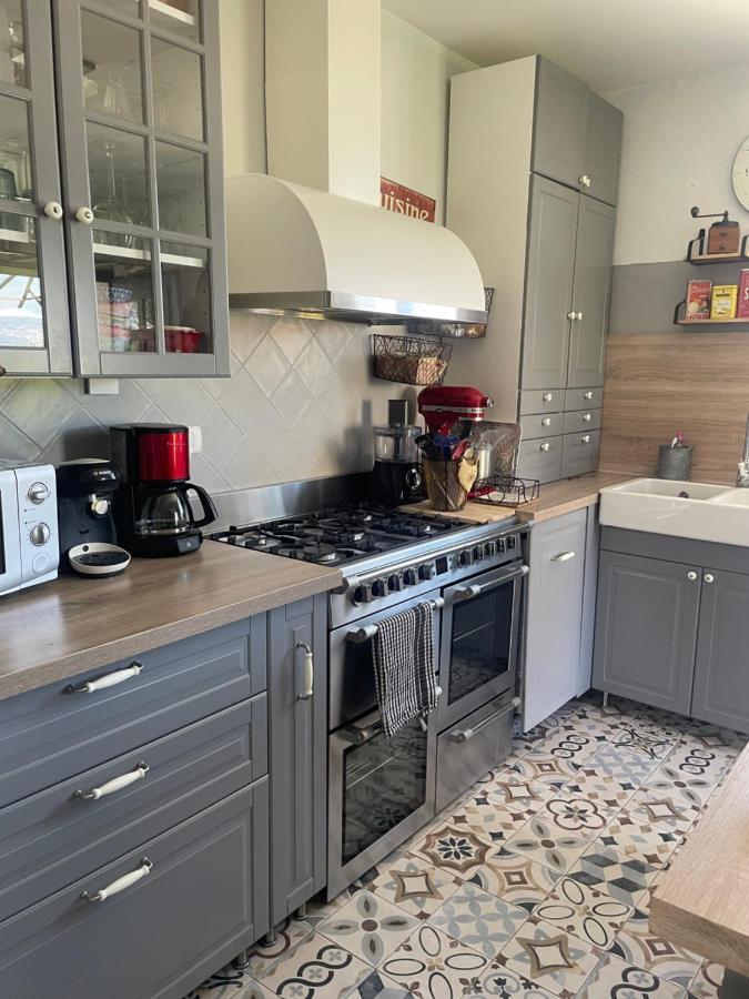 Appartement Avec Jardin En Ville LʼIsle-sur-la-Sorgue Exterior foto